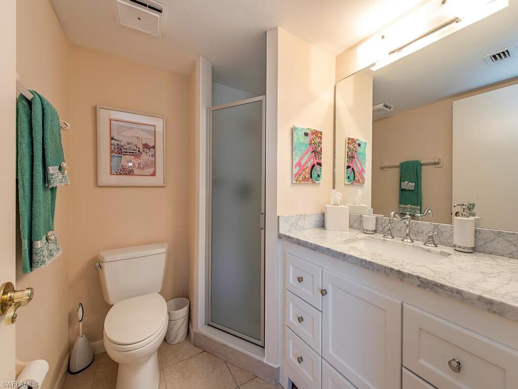 FOREST LAKES - Residential