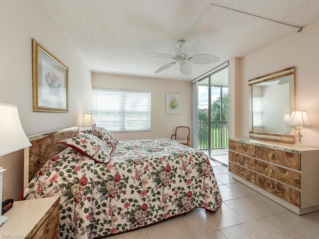 FOREST LAKES - Residential