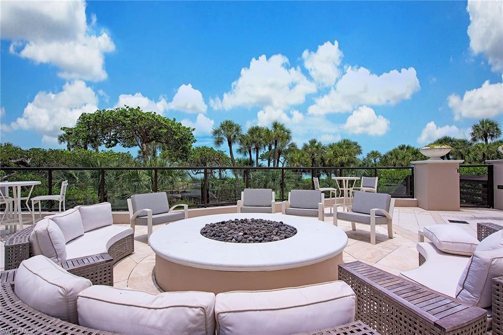 REMINGTON AT BAY COLONY - Residential