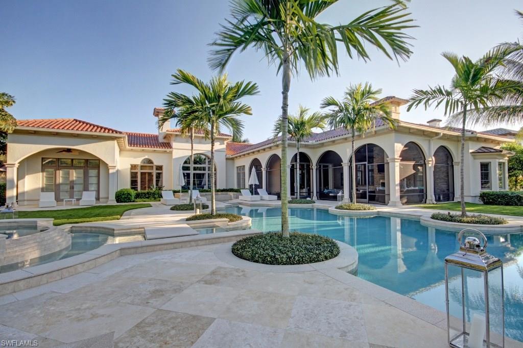 ESCADA AT TIBURON - Residential