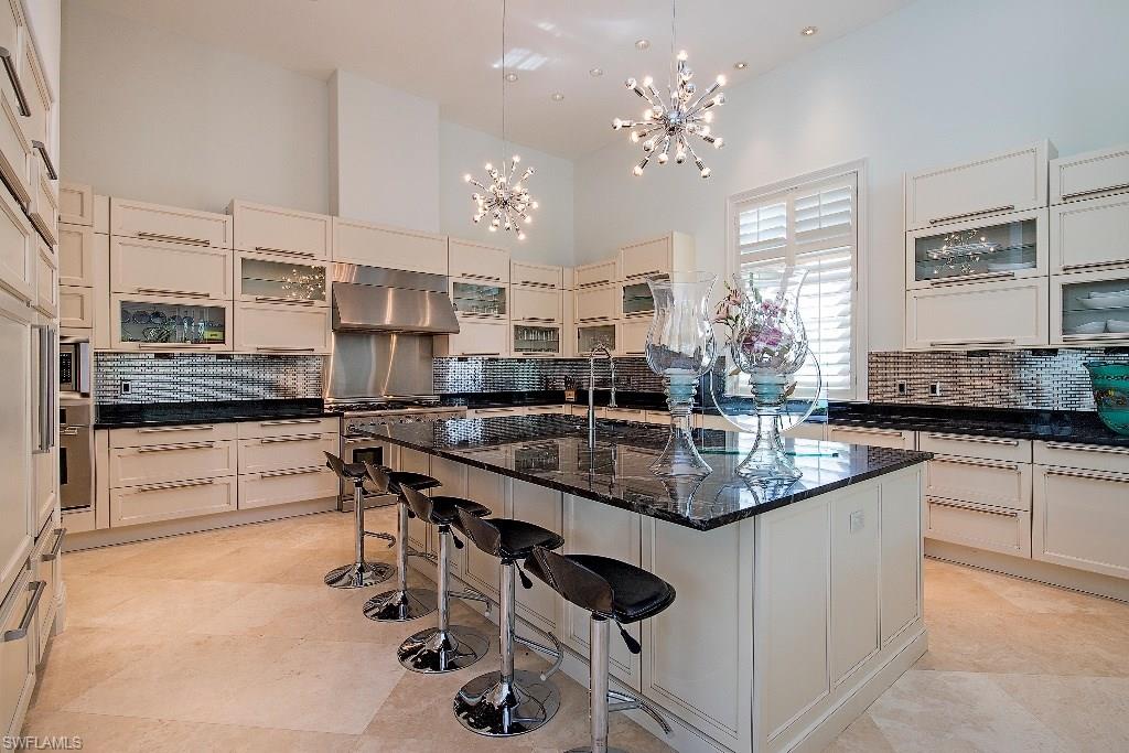 ESCADA AT TIBURON - Residential