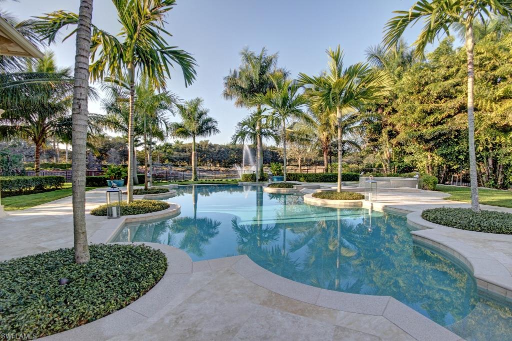 ESCADA AT TIBURON - Residential