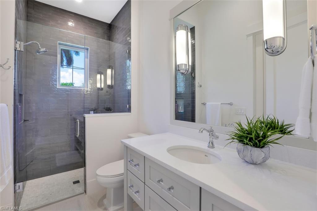 ROYAL HARBOR - Residential