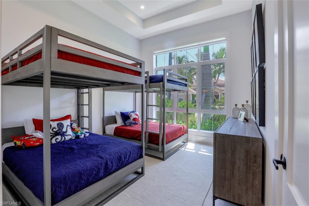 ROYAL HARBOR - Residential