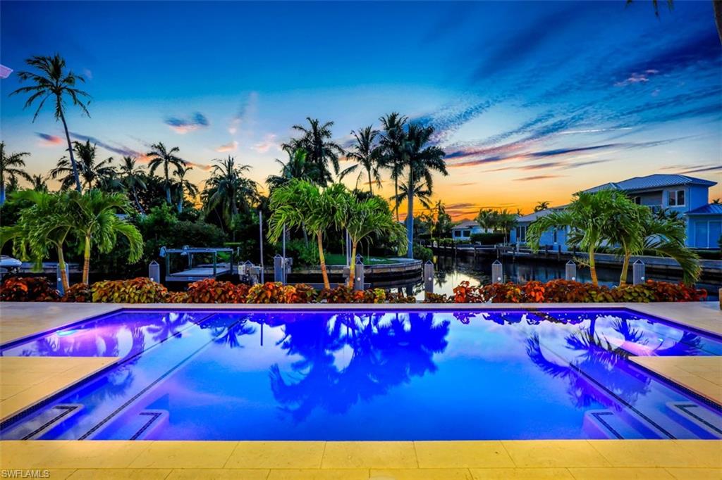 ROYAL HARBOR - Residential