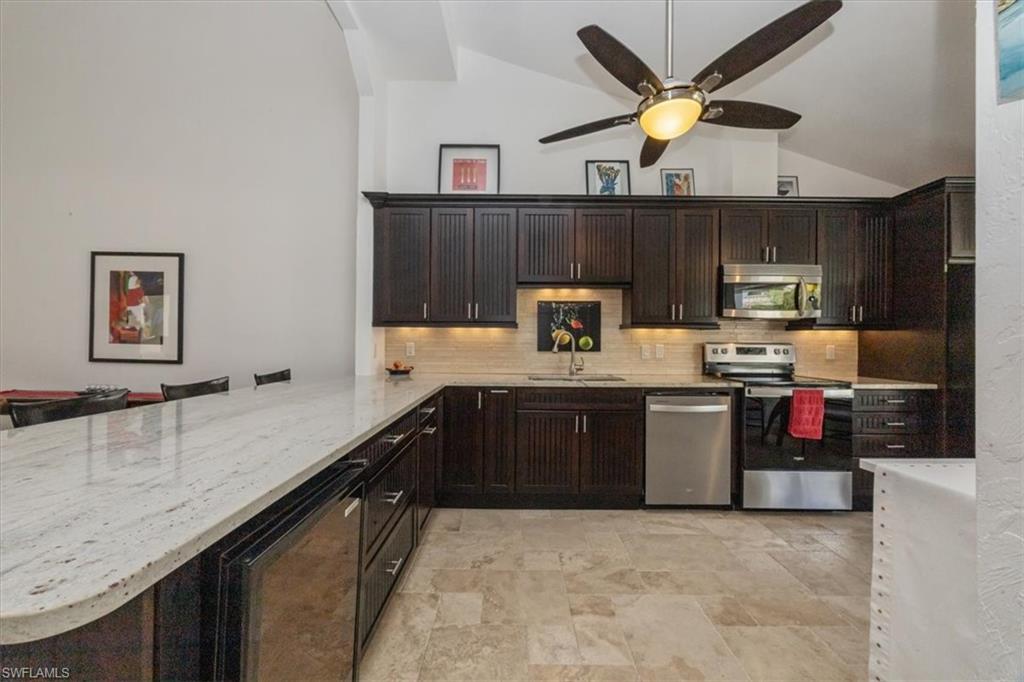 BEARS PAW VILLAS - Residential