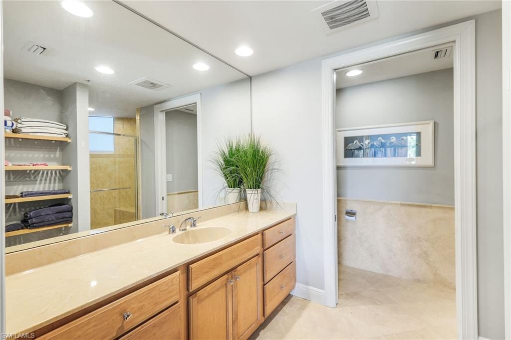 GRANDE GENEVA - Residential