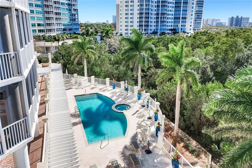 GRANDE GENEVA - Residential