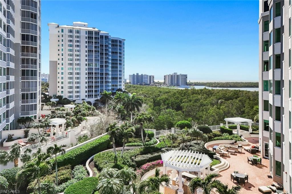 GRANDE GENEVA - Residential