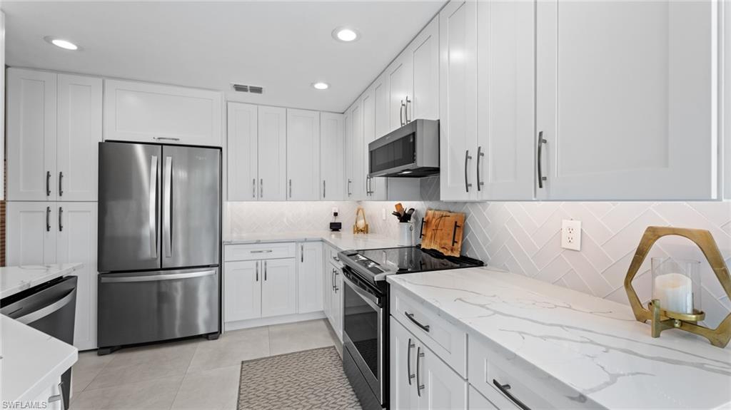 HARBOR LANDING - Residential