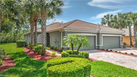 A home in ESTERO