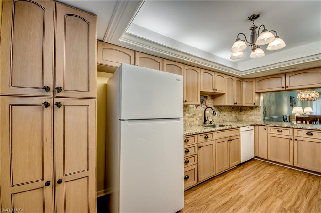 CHATEAU LE BEAU CONDOMINIUM - Residential