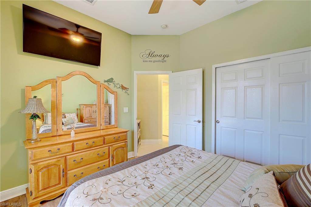 BELL TOWER PARK - Residential