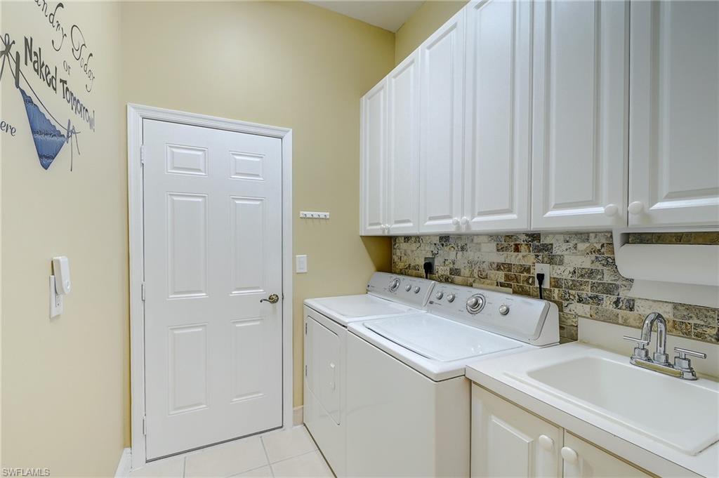 BELL TOWER PARK - Residential