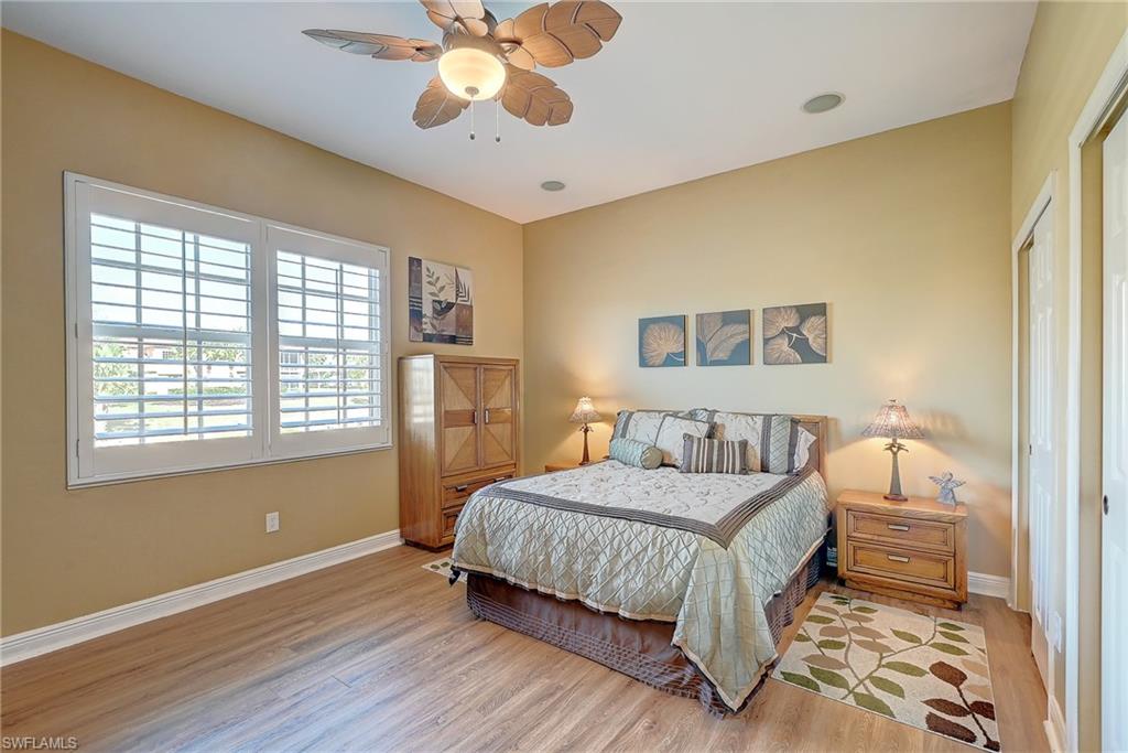 BELL TOWER PARK - Residential