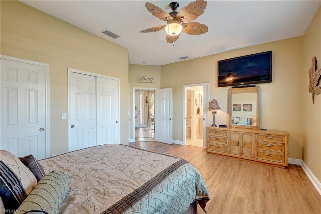 BELL TOWER PARK - Residential