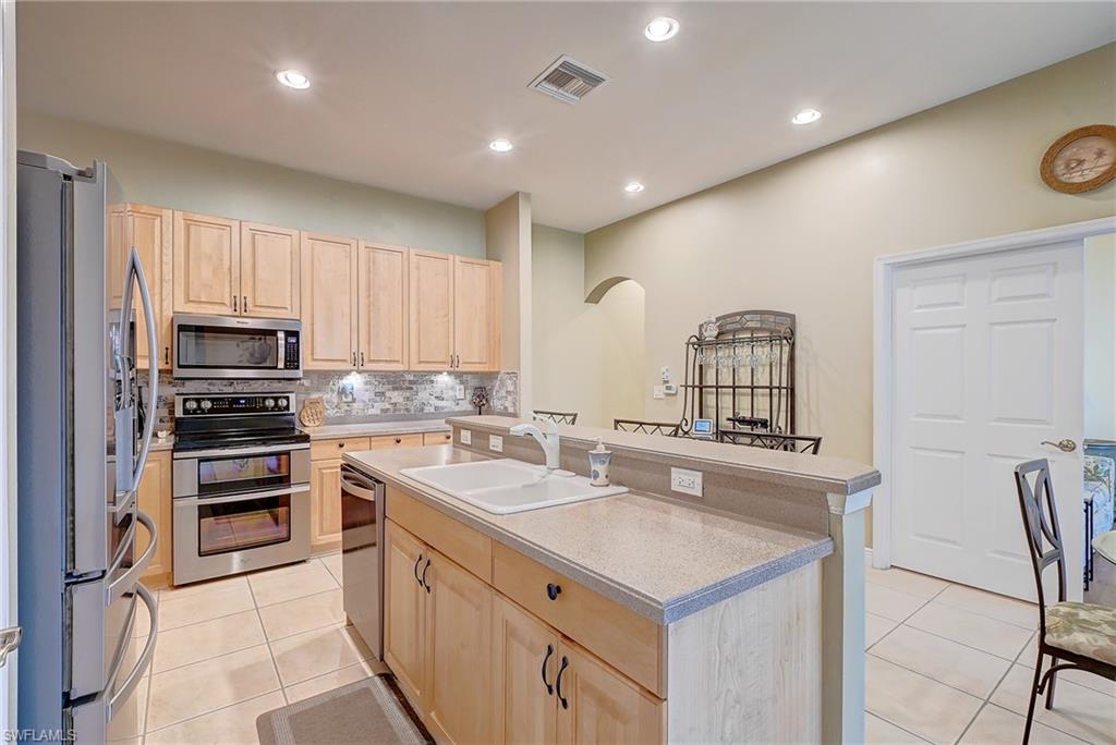 BELL TOWER PARK - Residential