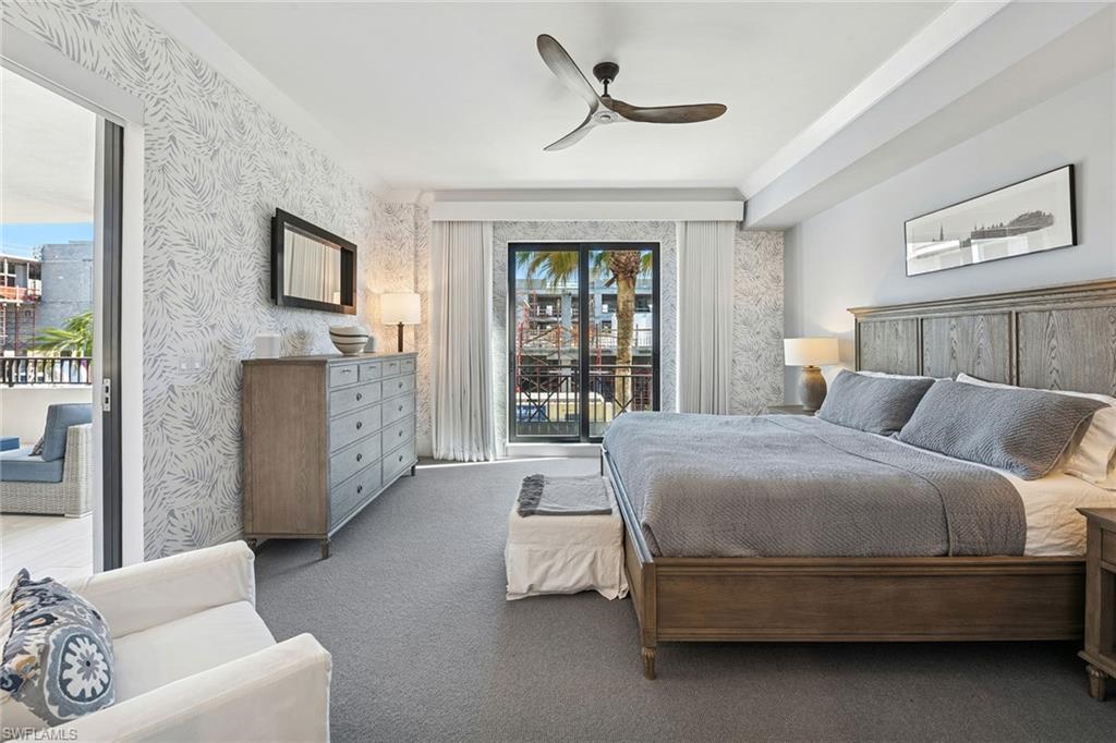 NAPLES SQUARE - Residential Lease