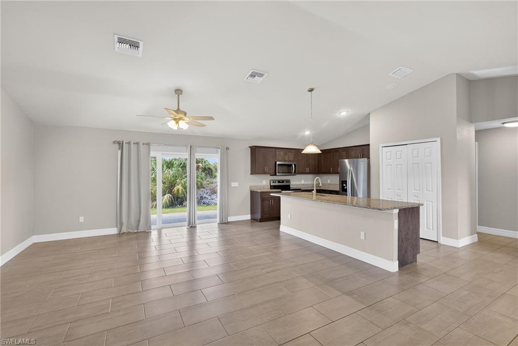 BUCKINGHAM - Residential