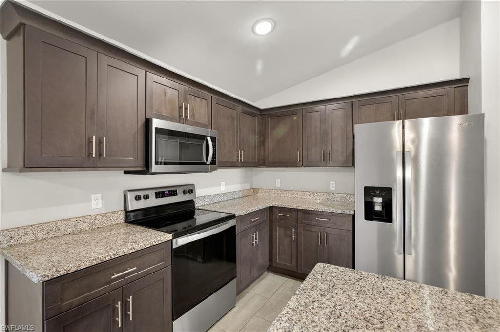 BUCKINGHAM - Residential