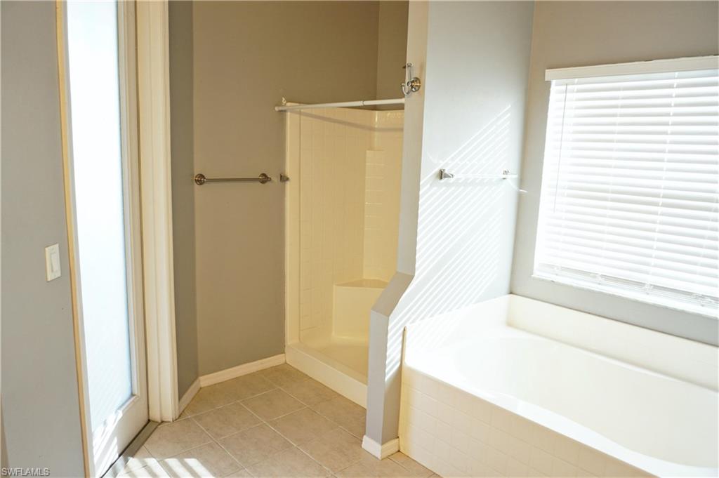 HAWK'S PRESERVE - Residential