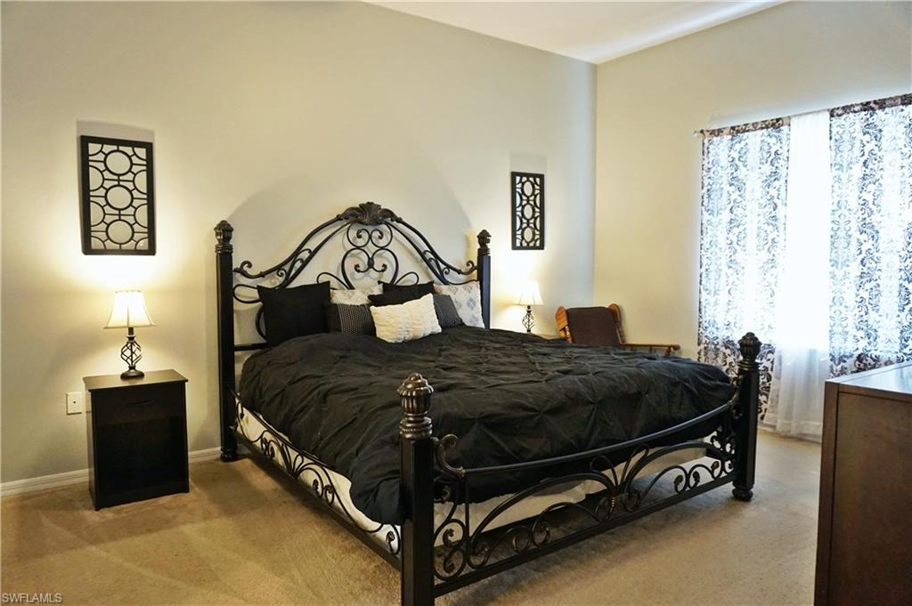 HAWK'S PRESERVE - Residential