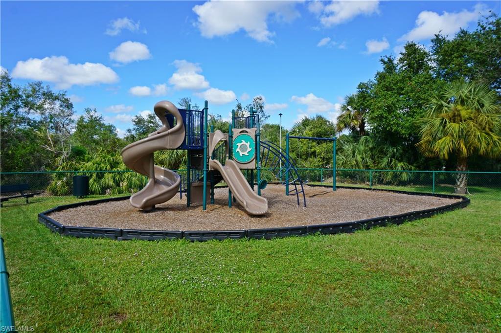 HAWK'S PRESERVE - Residential