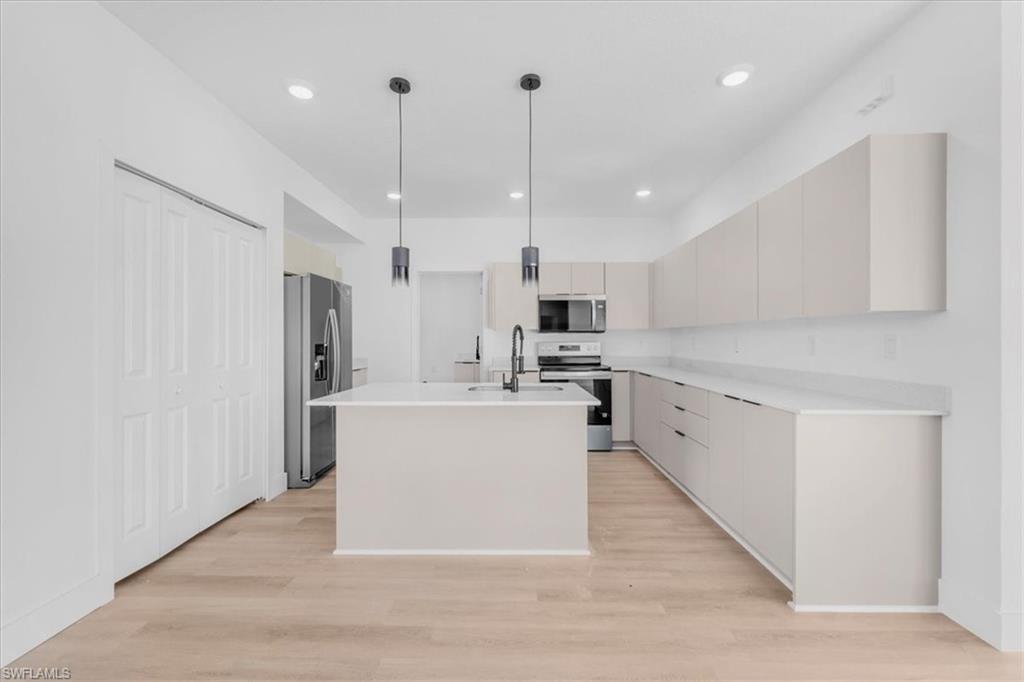 PORT LABELLE - Residential