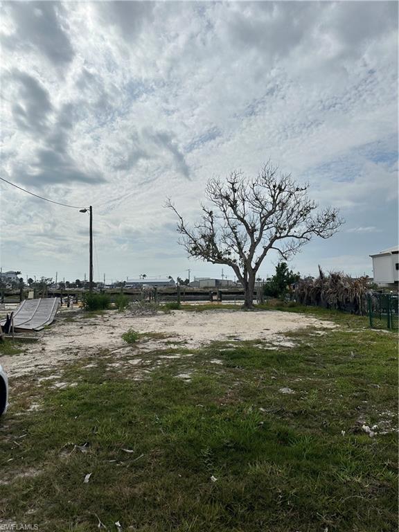 SAN CARLOS ON THE GULF - Land