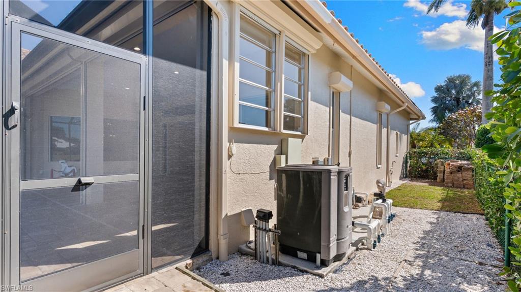 SPANISH WELLS - Residential