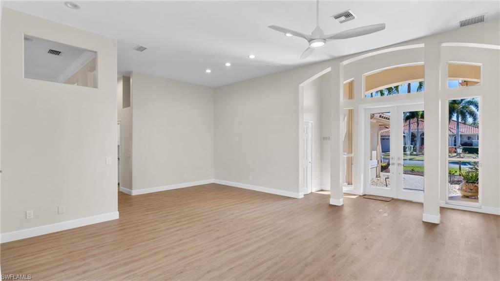 SPANISH WELLS - Residential