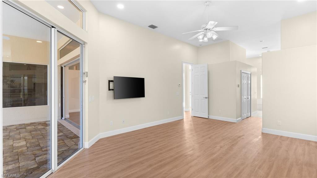 SPANISH WELLS - Residential