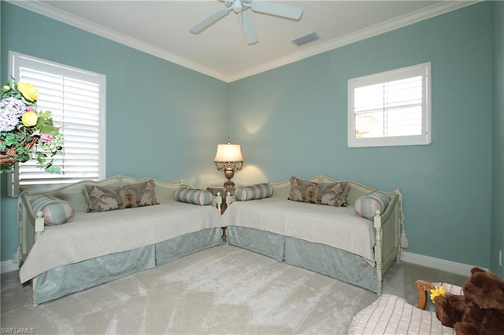 AVELLINO ISLES - Residential