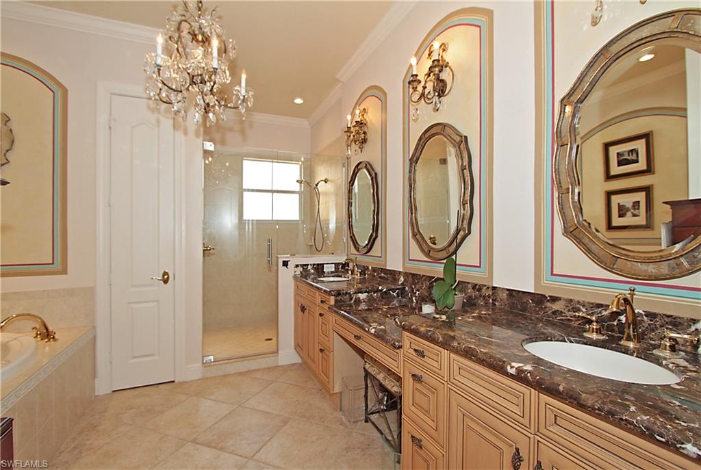 AVELLINO ISLES - Residential