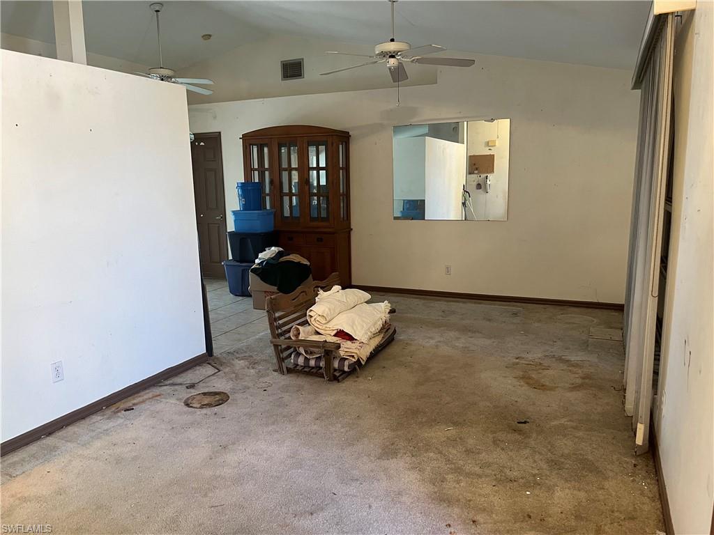 CAPE CORAL - Residential