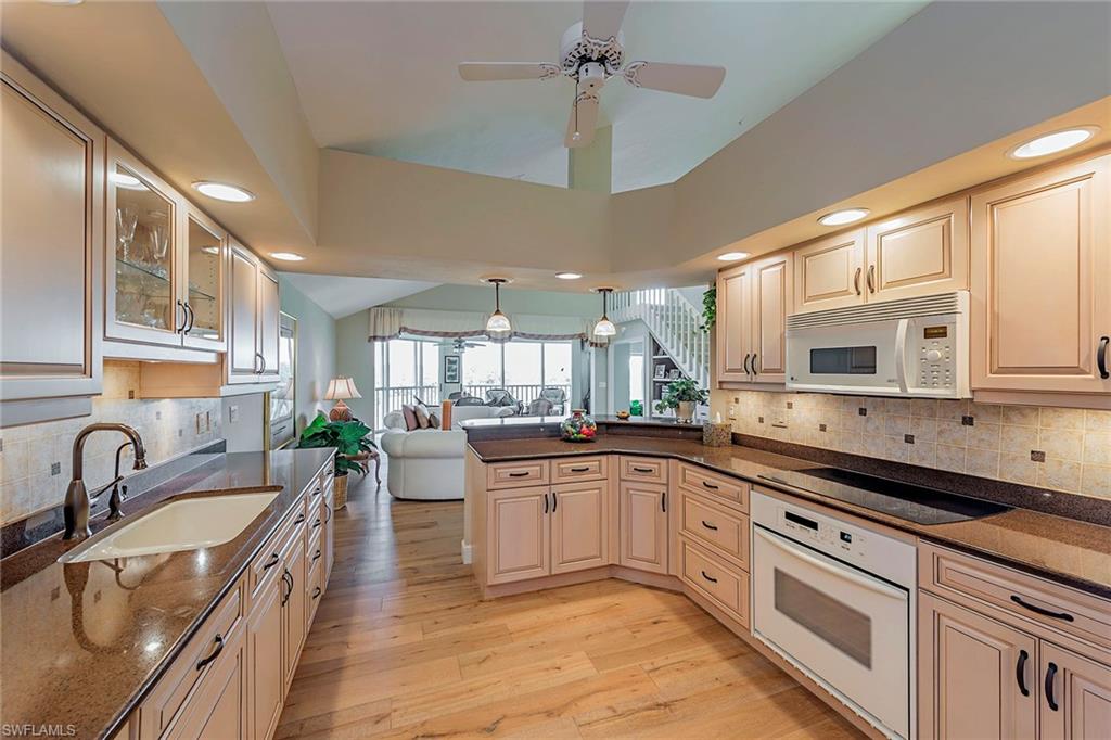 WEDGEWOOD AT BONITA BAY - Residential