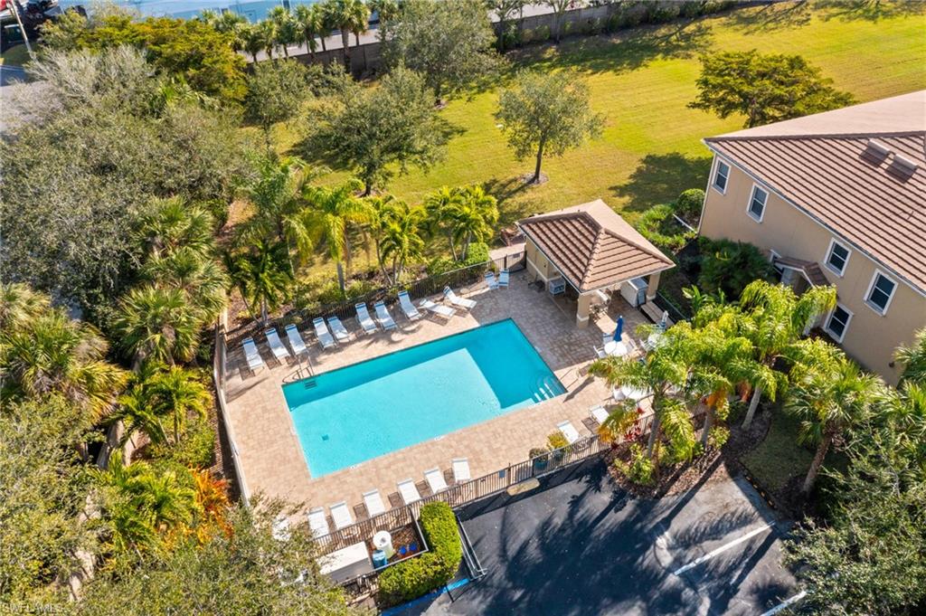 COTTONWOOD BEND - Residential Lease