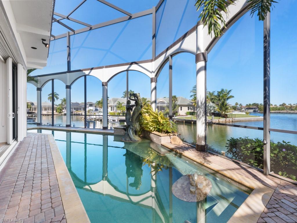 MARCO BEACH - Residential