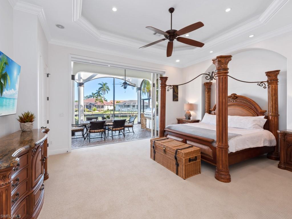 MARCO BEACH - Residential