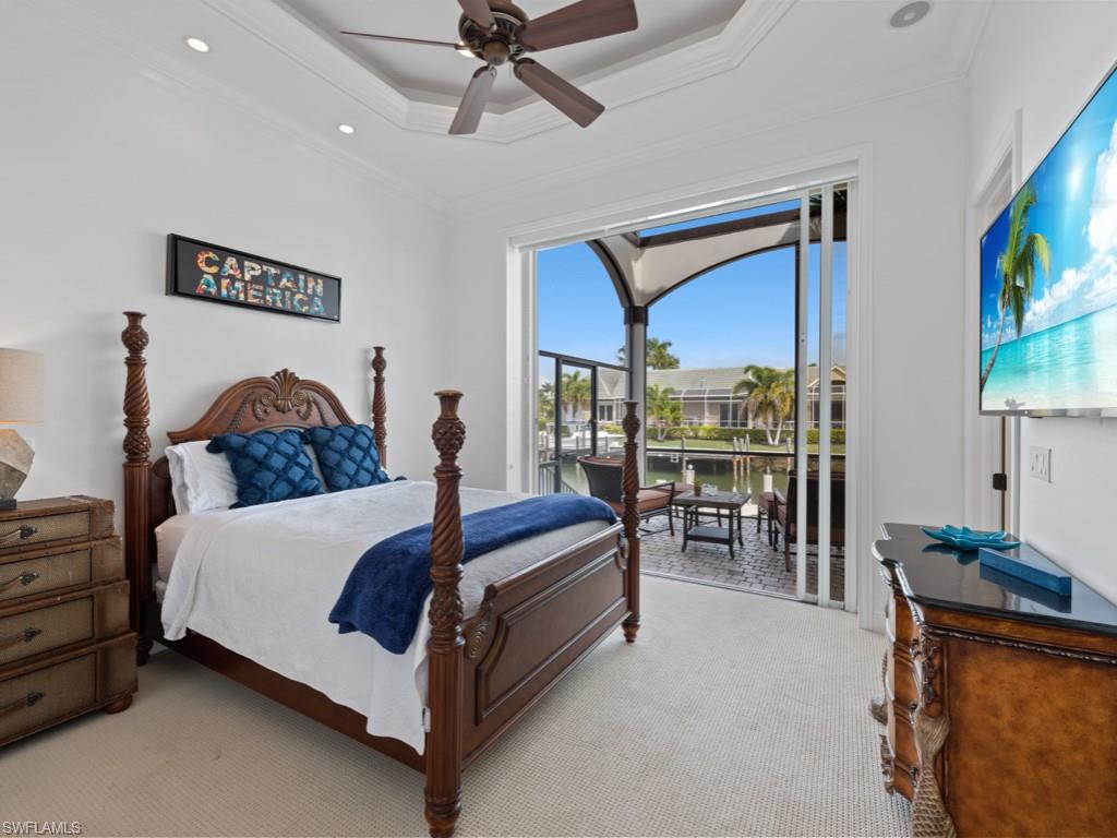 MARCO BEACH - Residential