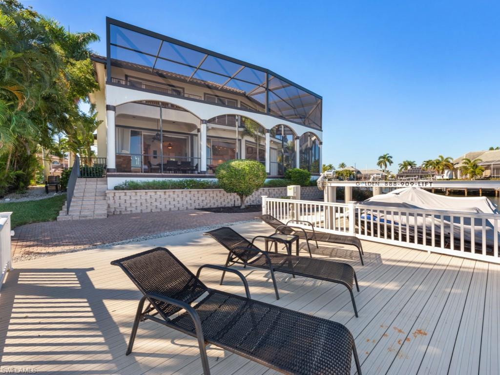 MARCO BEACH - Residential