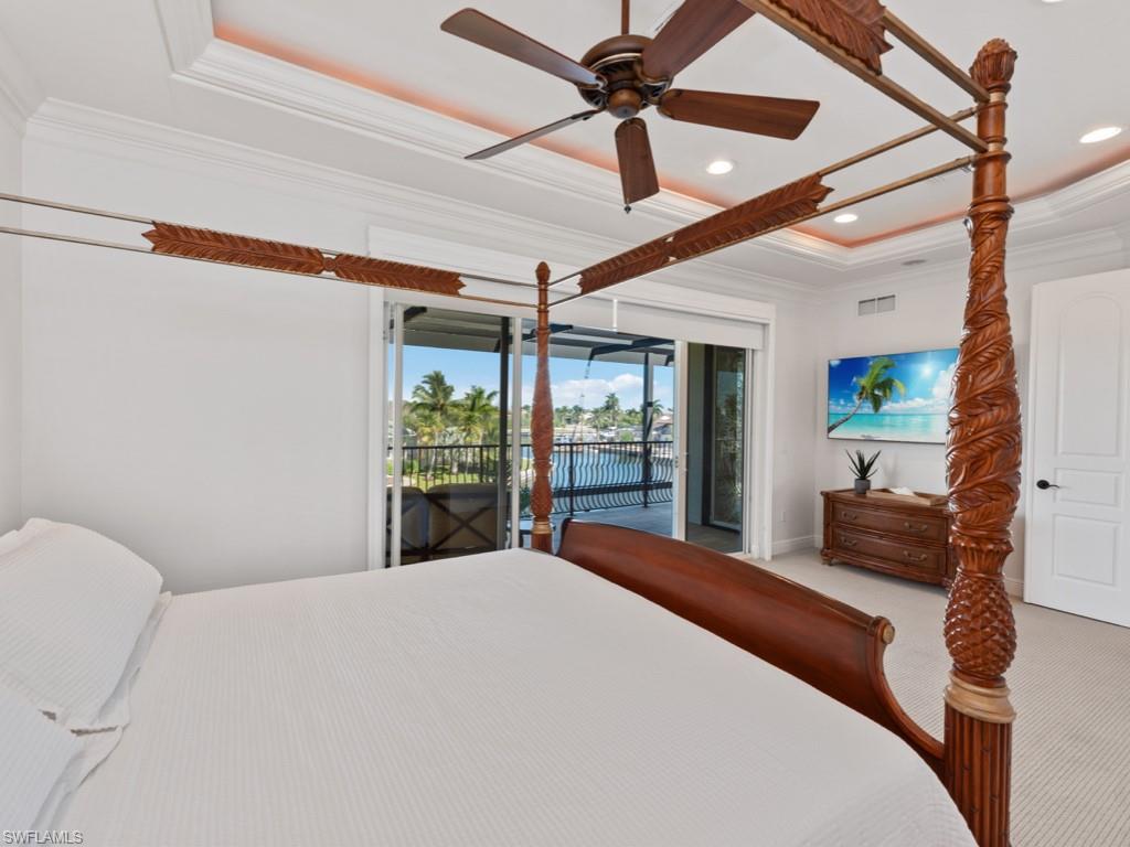 MARCO BEACH - Residential