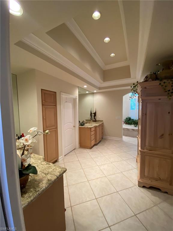 AQUALANE SHORES - Residential