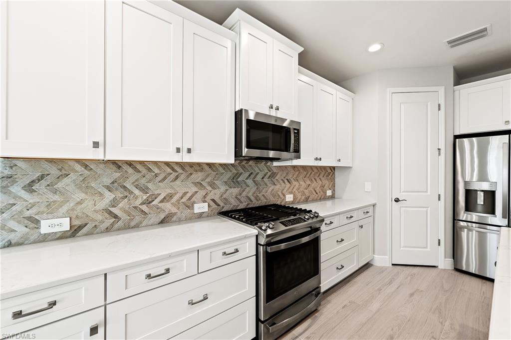 SKYSAIL - Residential