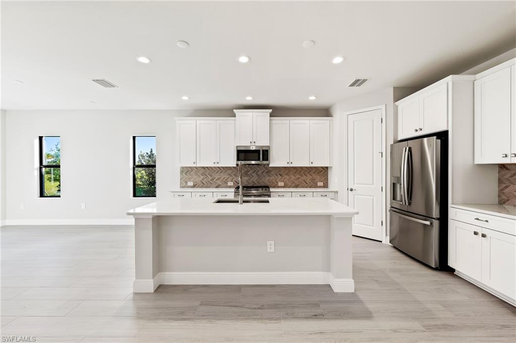 SKYSAIL - Residential