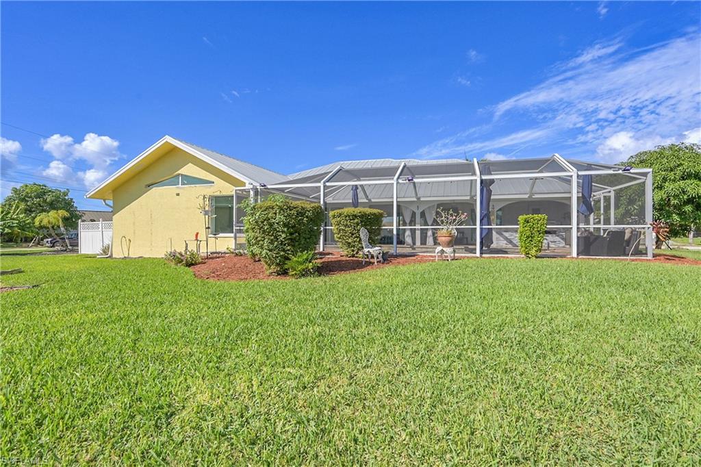 CAPE CORAL - Residential