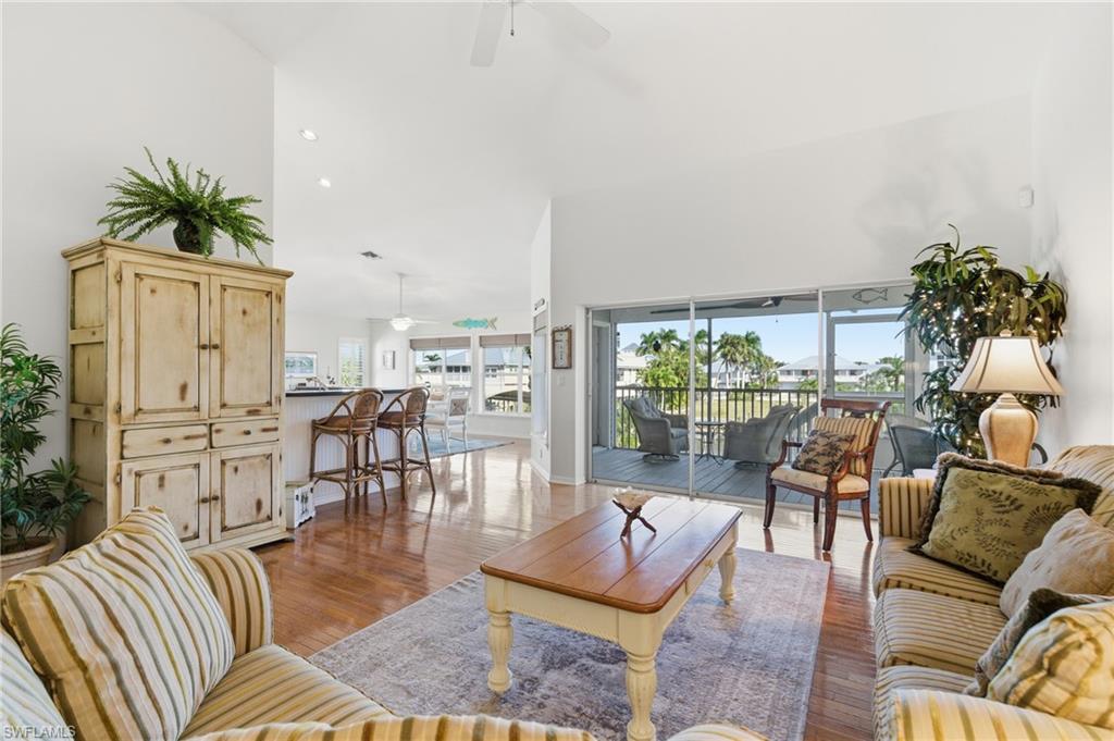 CAPTAINS COVE - Residential