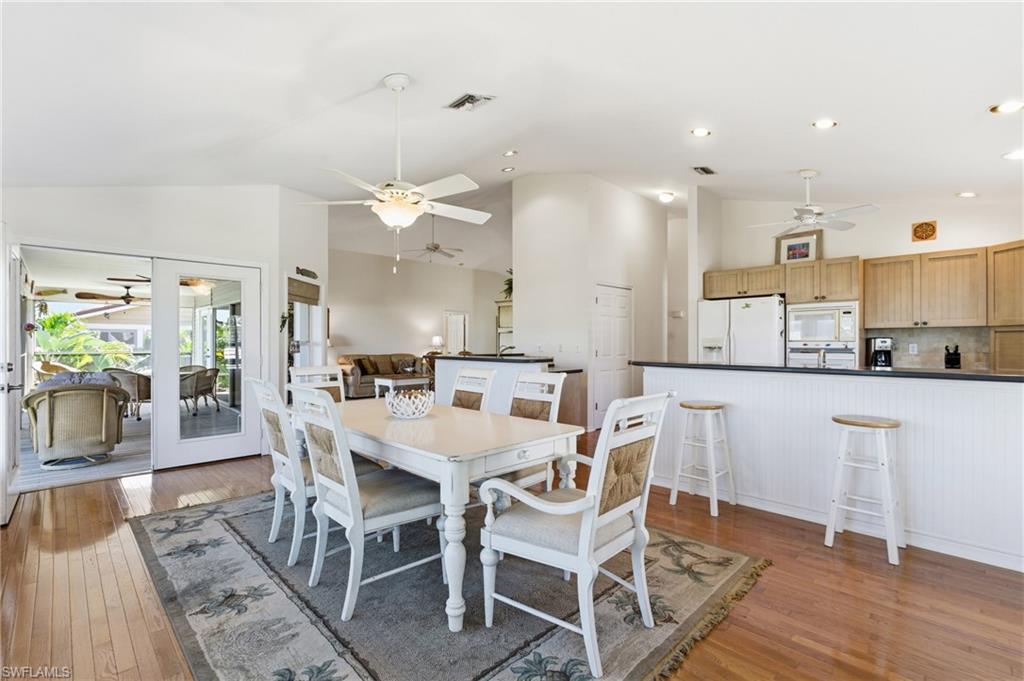 CAPTAINS COVE - Residential