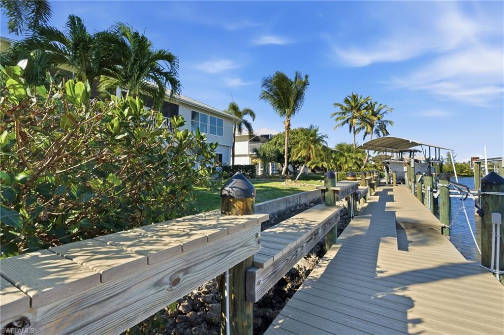 CAPTAINS COVE - Residential