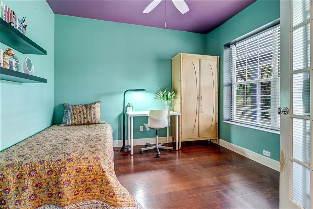 GOLDEN GATE ESTATES - Residential